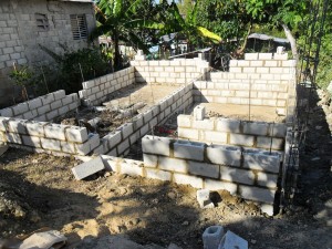 42m2: dos habbitaciones, sala comedor y cocina